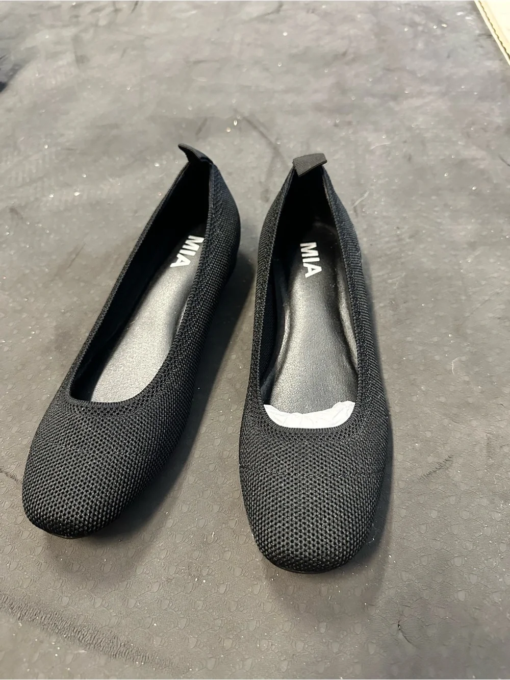 MIA lightweight knit